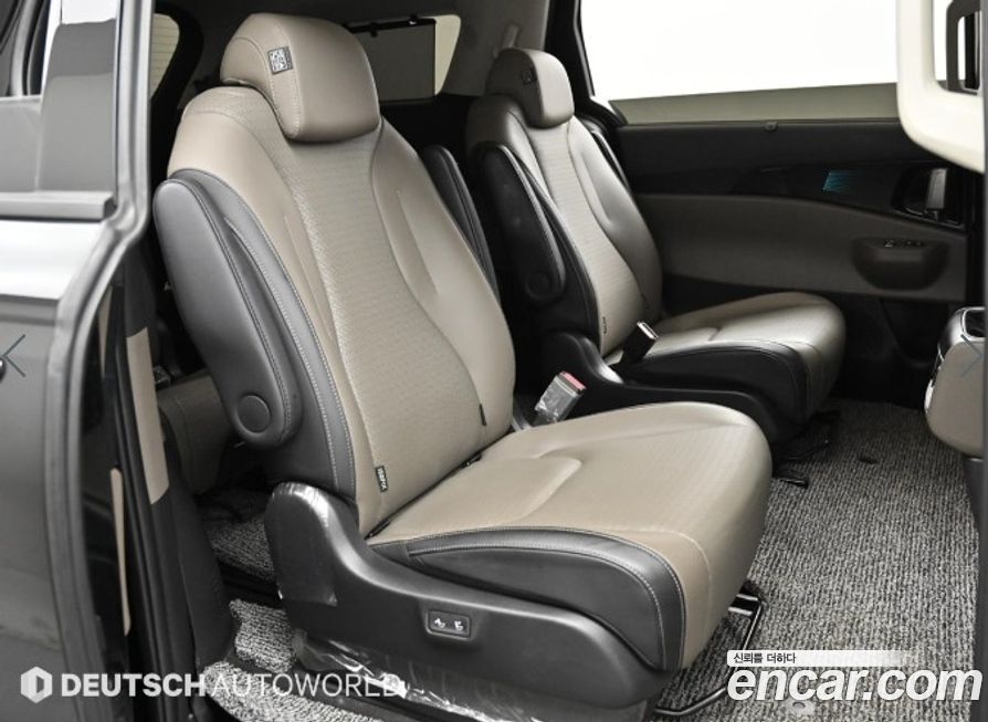 Kia Canival 2025