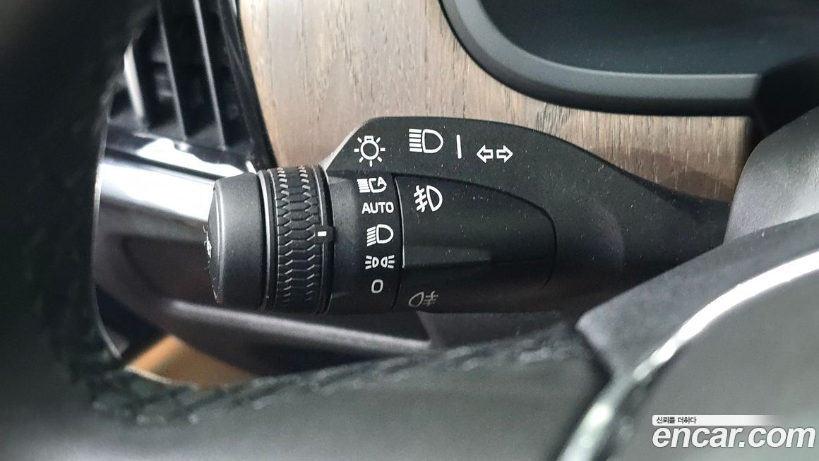 Volvo S90 2025