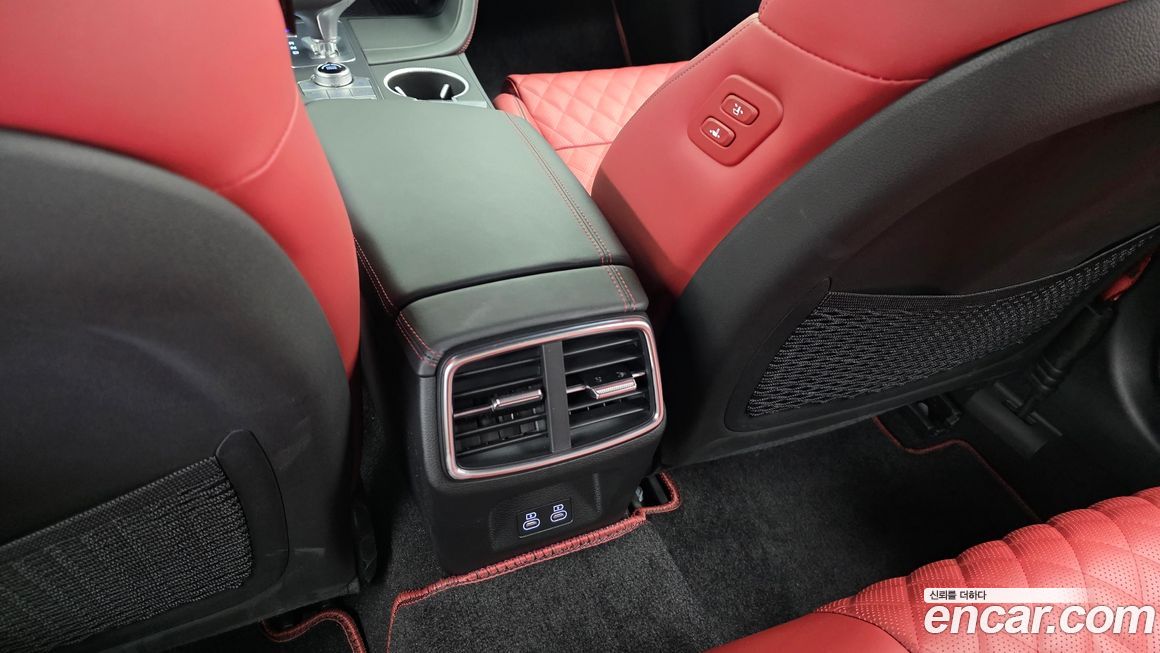 Genesis G70 2025