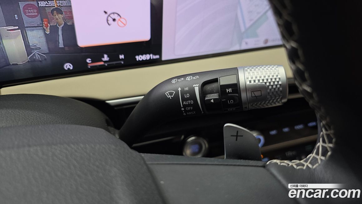 Genesis GV70 2025