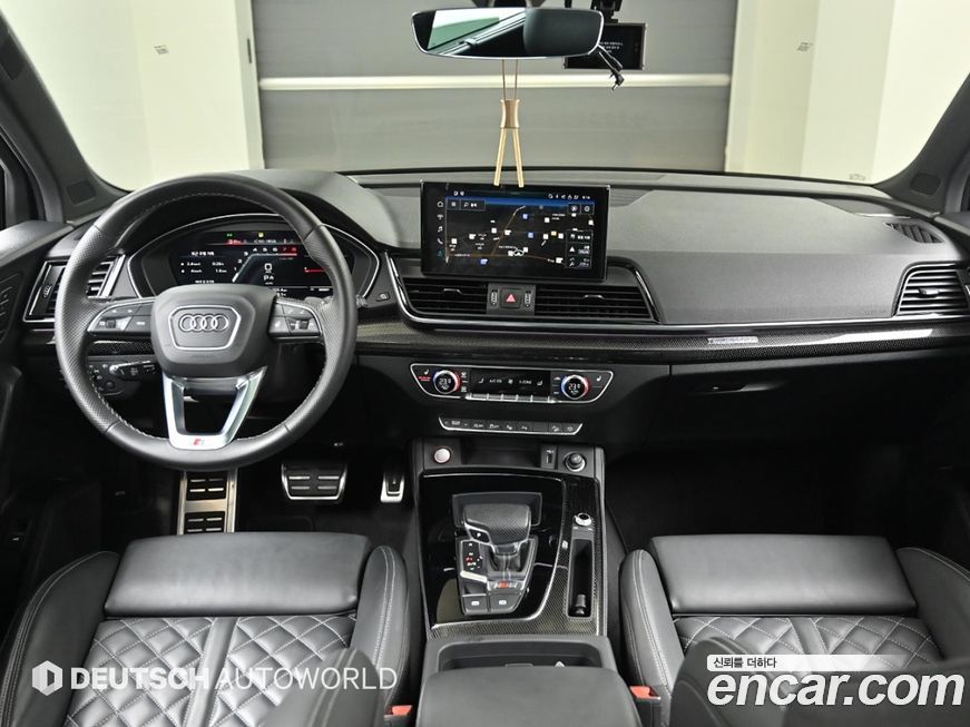 Audi SQ5 2022
