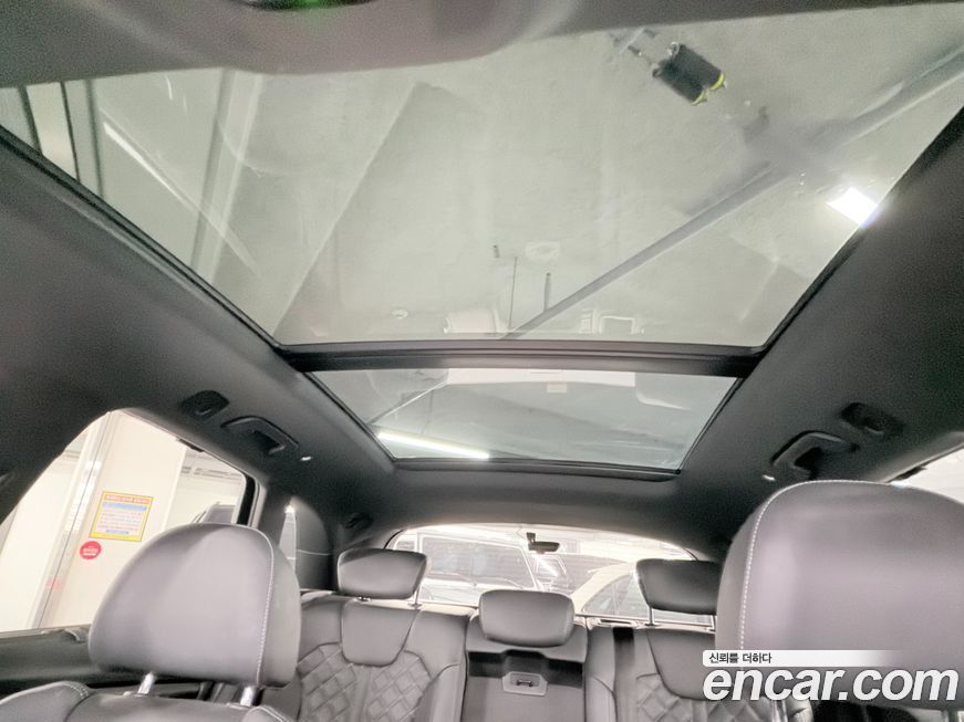 Audi SQ5 2022