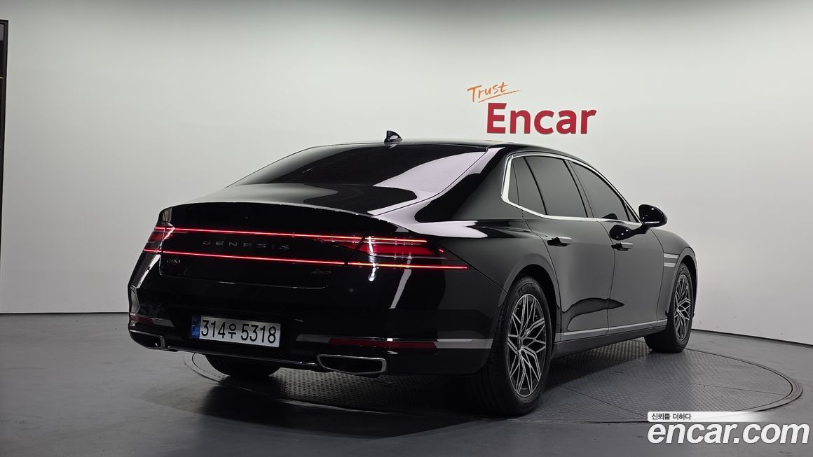 Genesis G90 2023