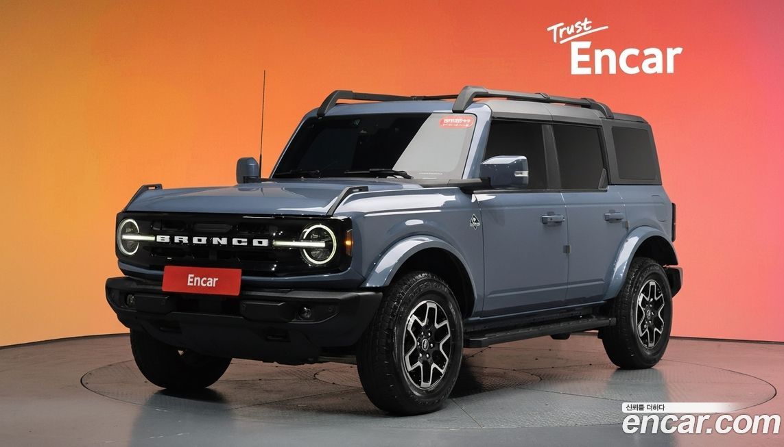 Ford Bronco 2023