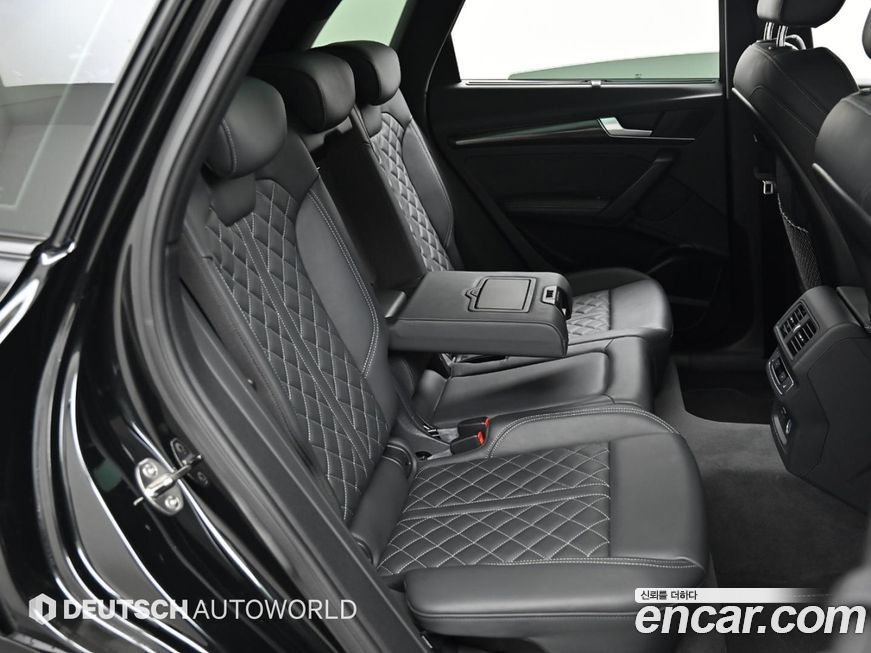 Audi SQ5 2022