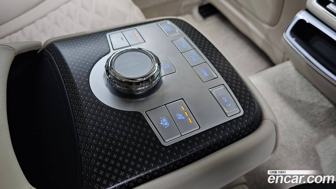 Genesis G80 2025