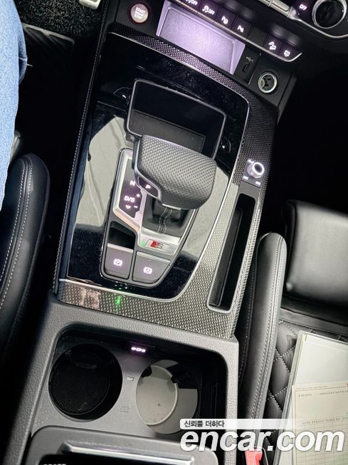 Audi SQ5 2022