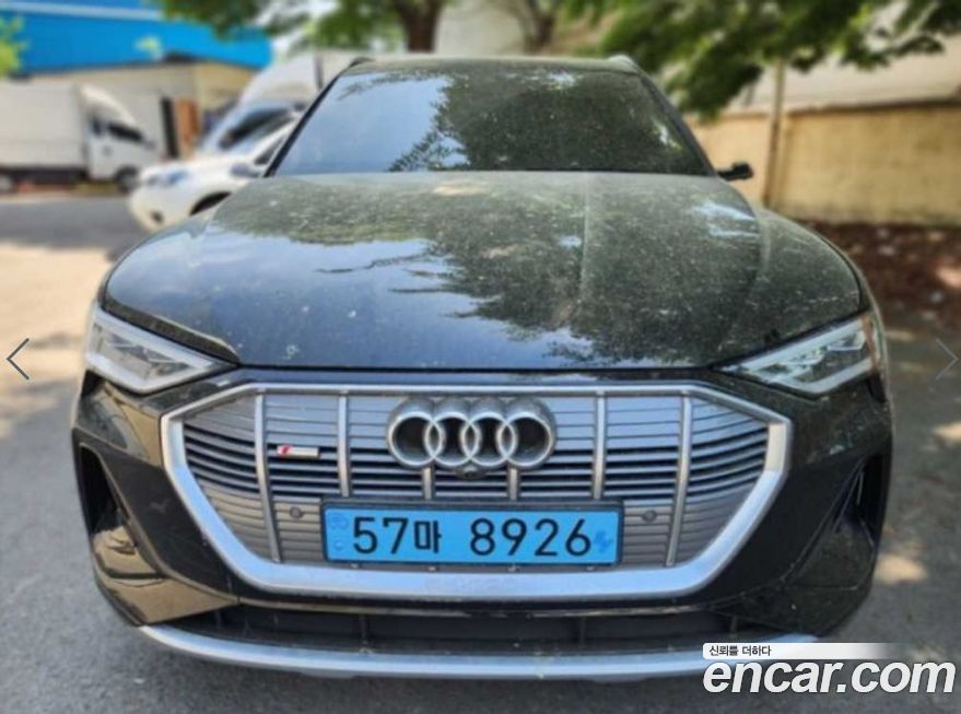 Audi e-tron 2022