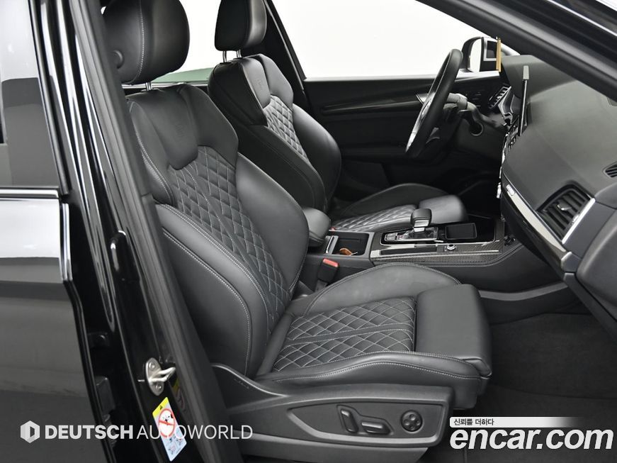 Audi SQ5 2022