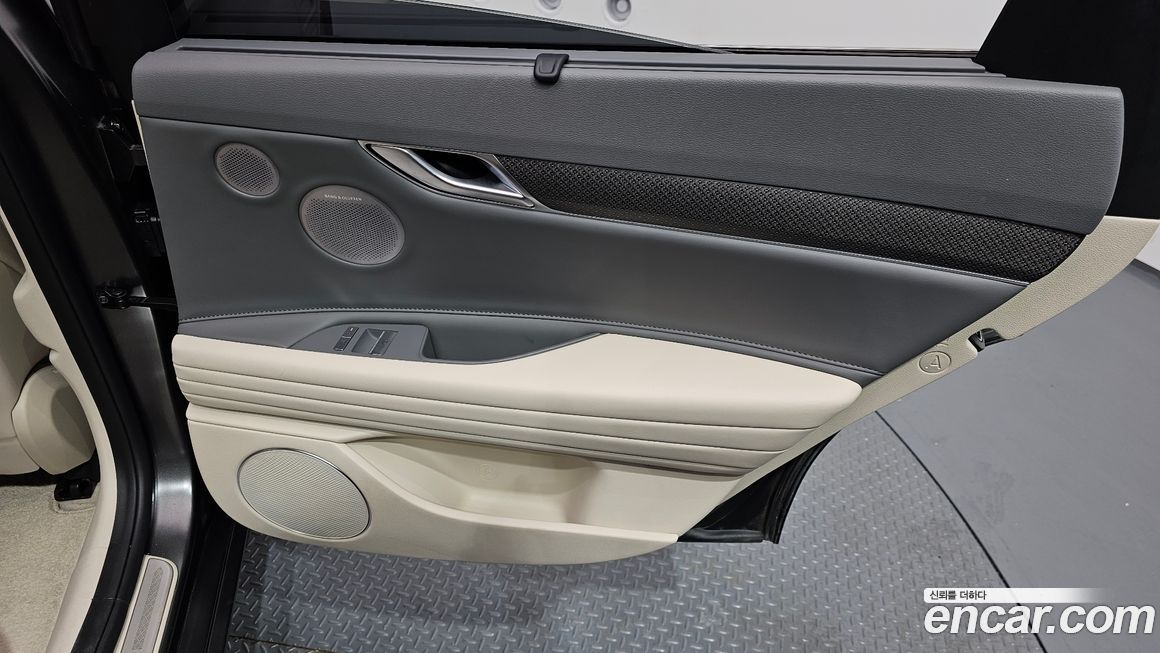 Genesis G80 2025