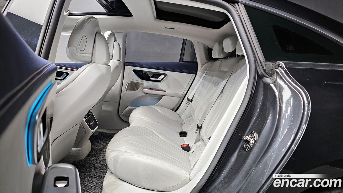 Mercedes-Benz EQE 2023