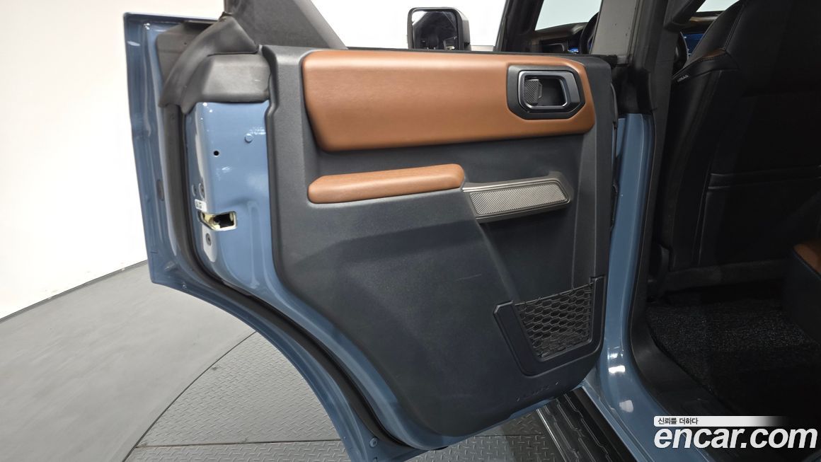 Ford Bronco 2023