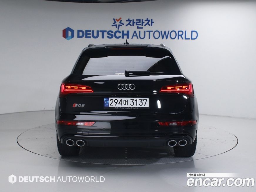 Audi SQ5 2022