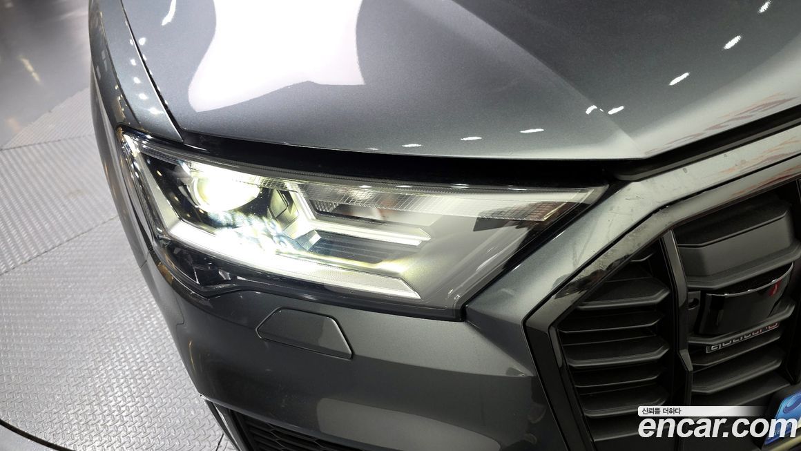 Audi Q7 2022