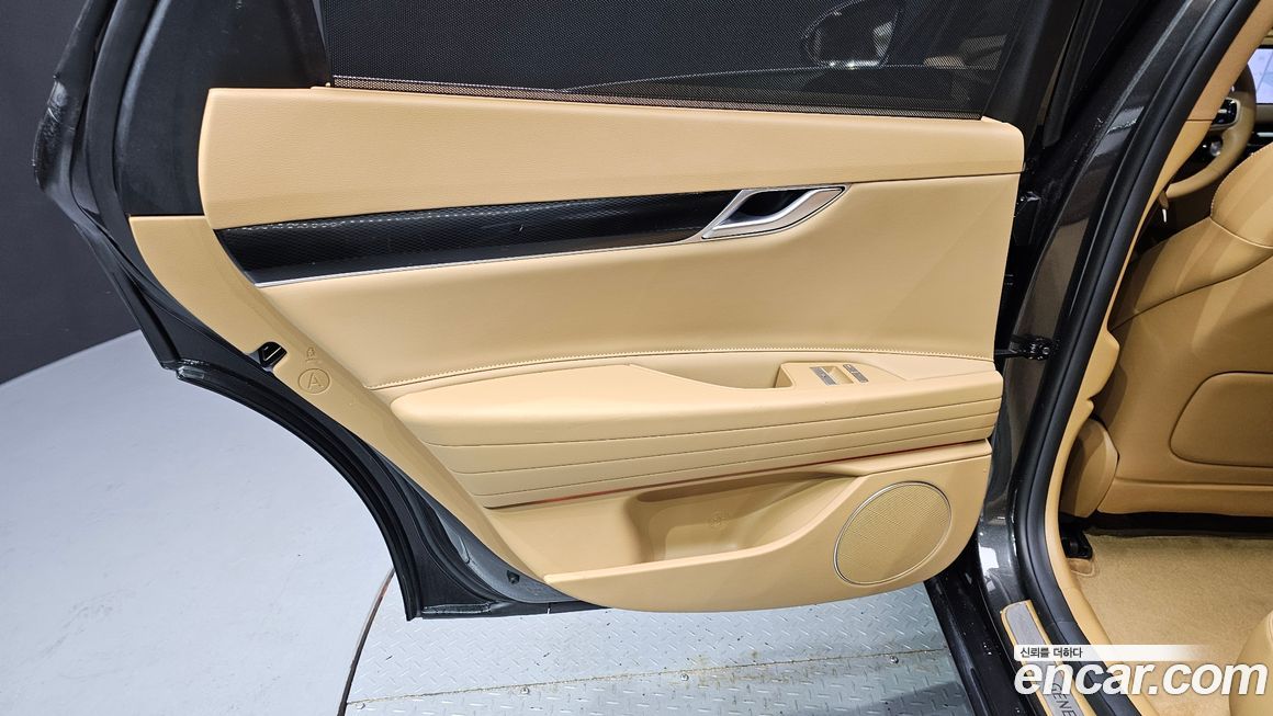 Genesis G80 2025