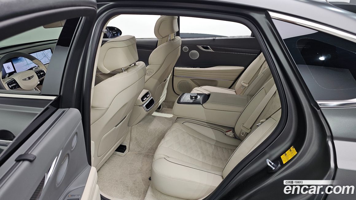 Genesis G80 2025