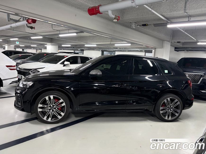 Audi SQ5 2022