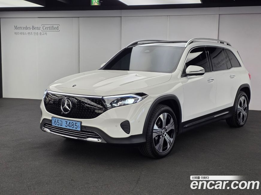 Mercedes-Benz EQB 2026
