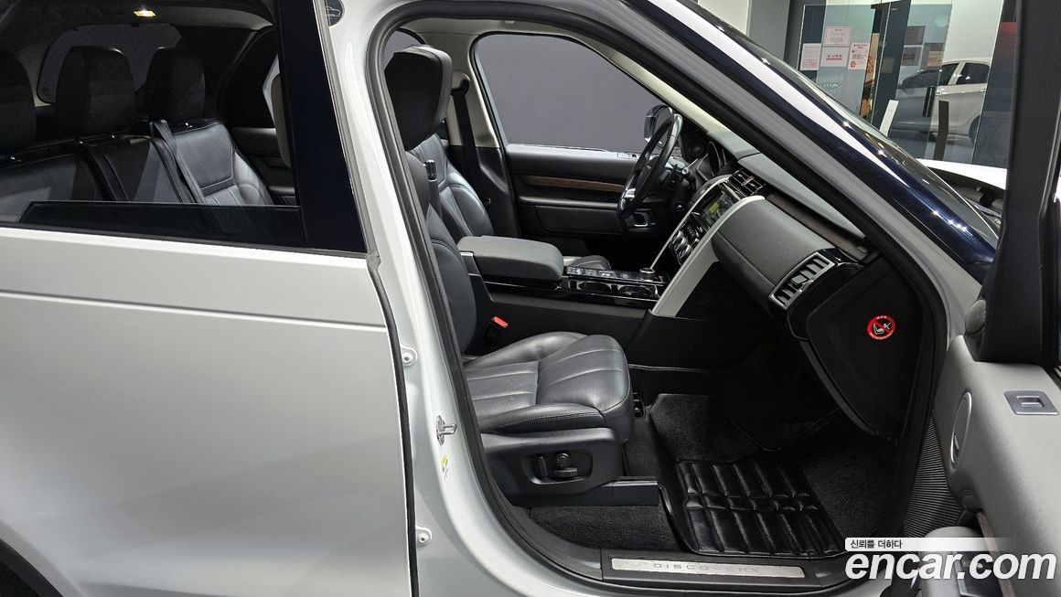 Land Rover Discovery 2017