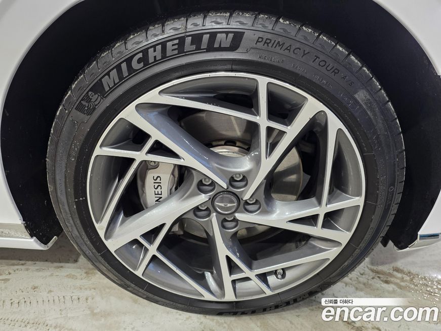 Genesis G90 2023