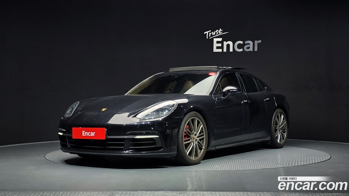 Porsche Panamera 2018