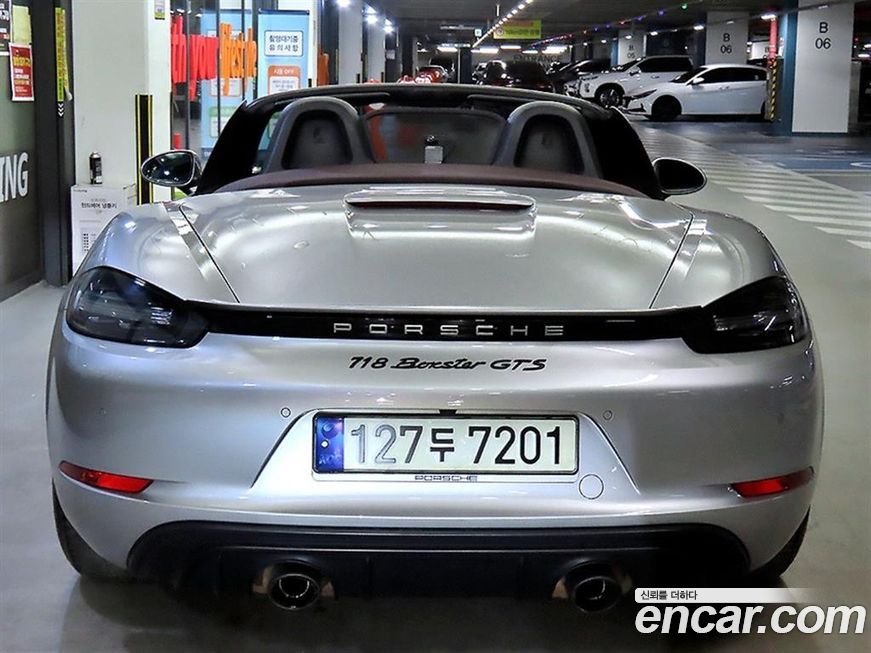 Porsche 718 2021