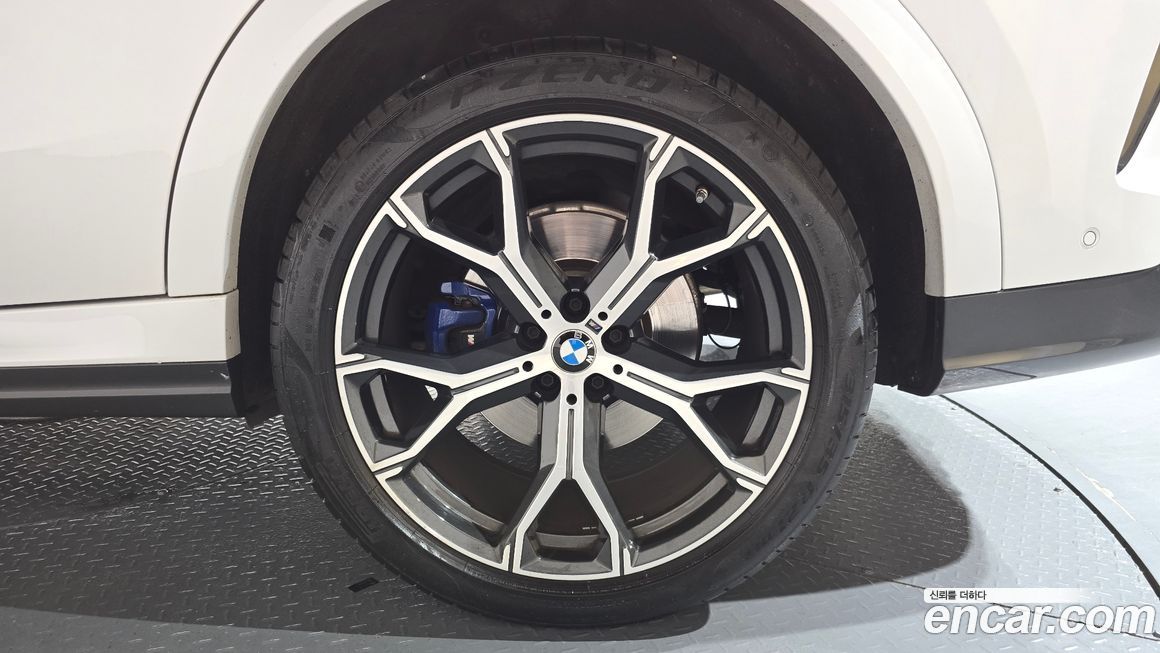 BMW X6 2022