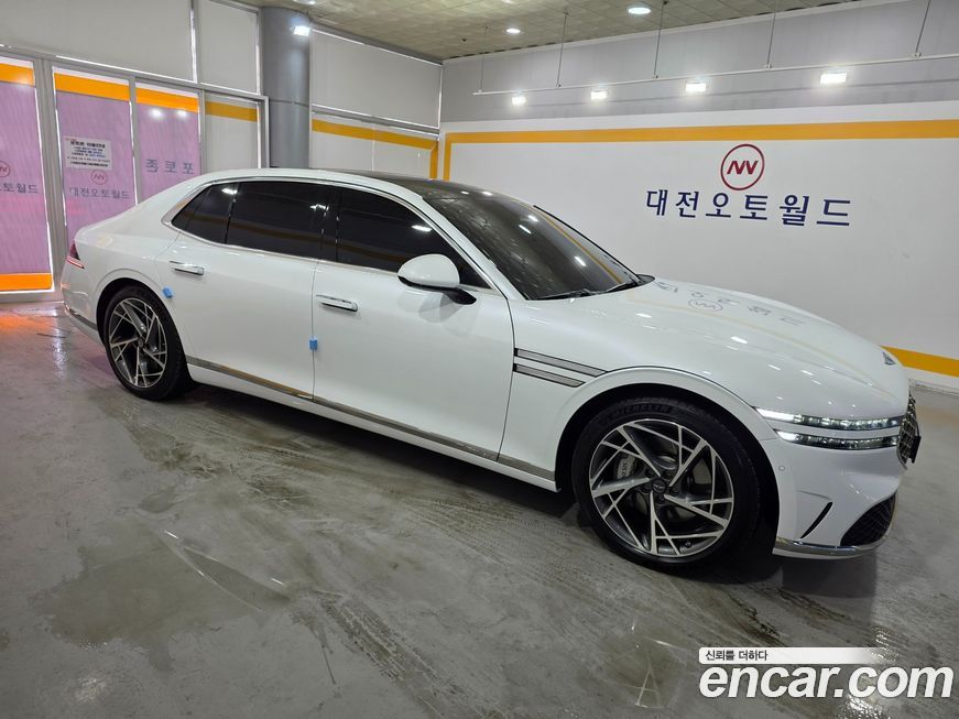 Genesis G90 2023