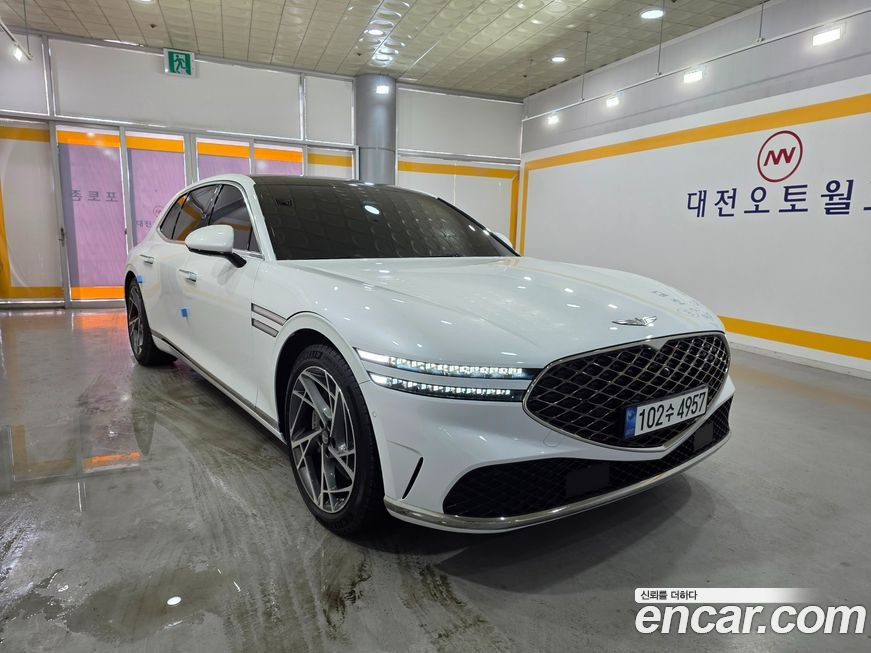 Genesis G90 2023