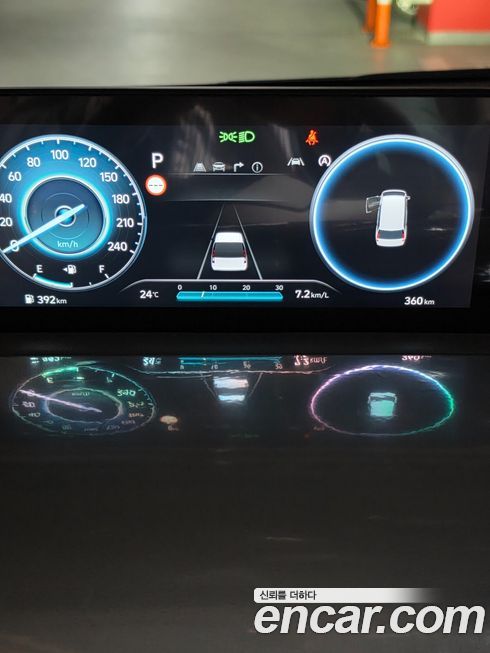 Hyundai Staria 2025
