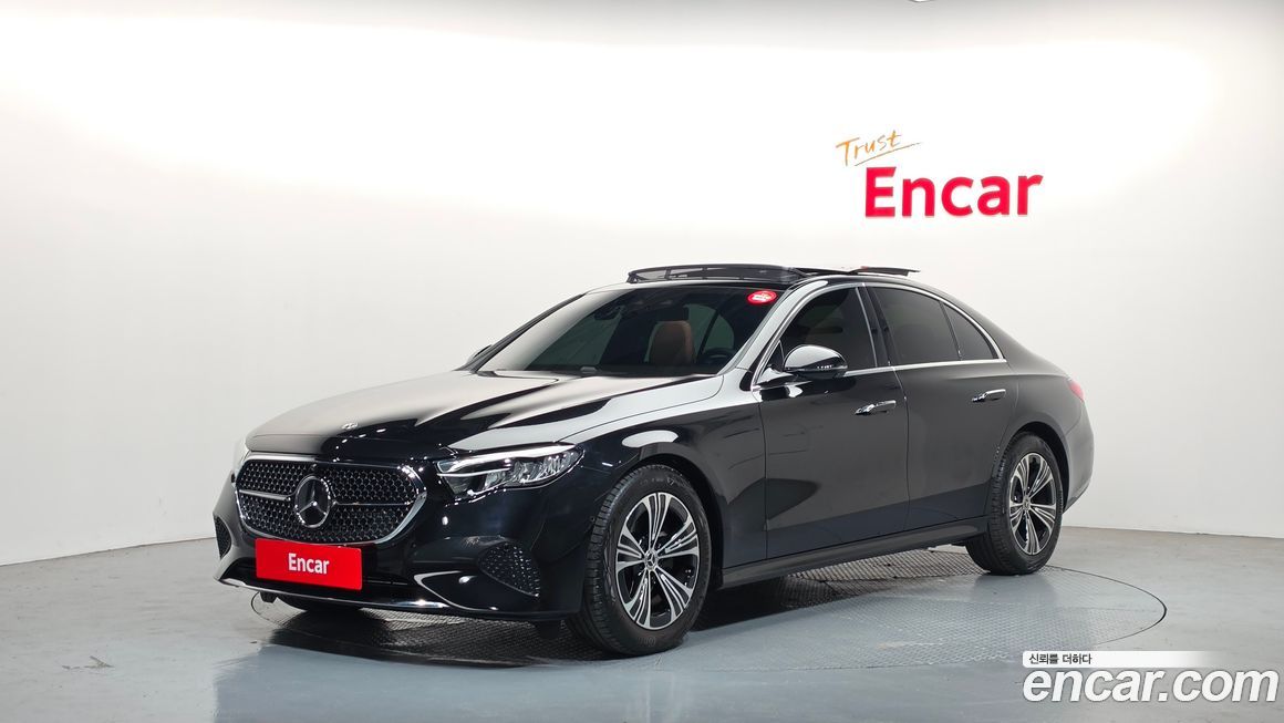Mercedes-Benz E-Class 2025