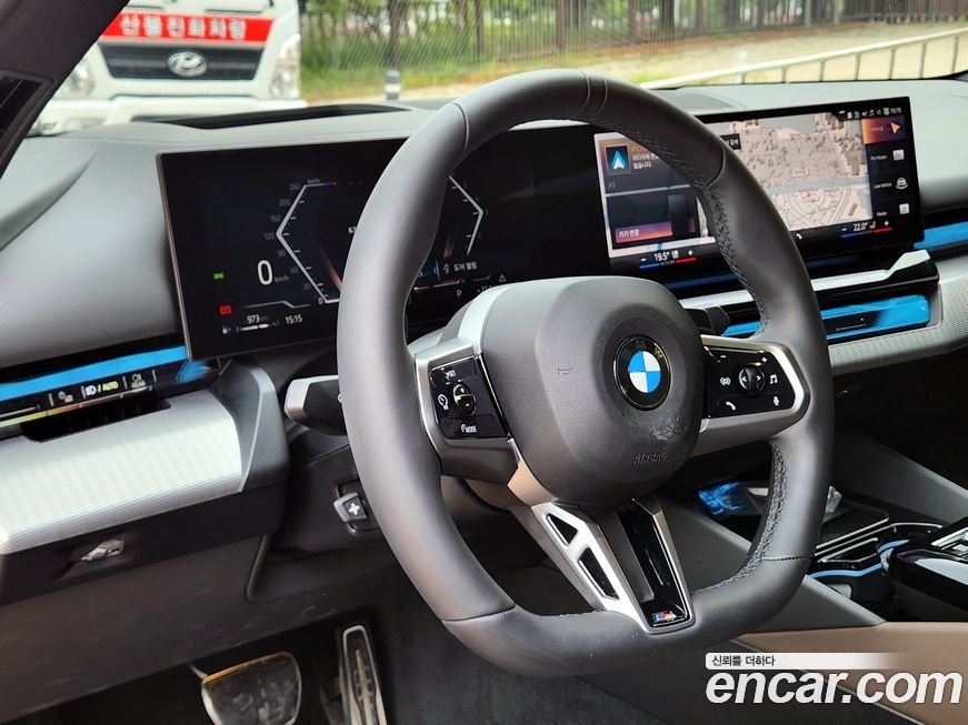 BMW 5-Series 2025