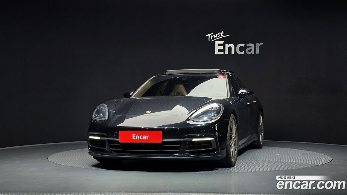 Porsche Panamera 2018