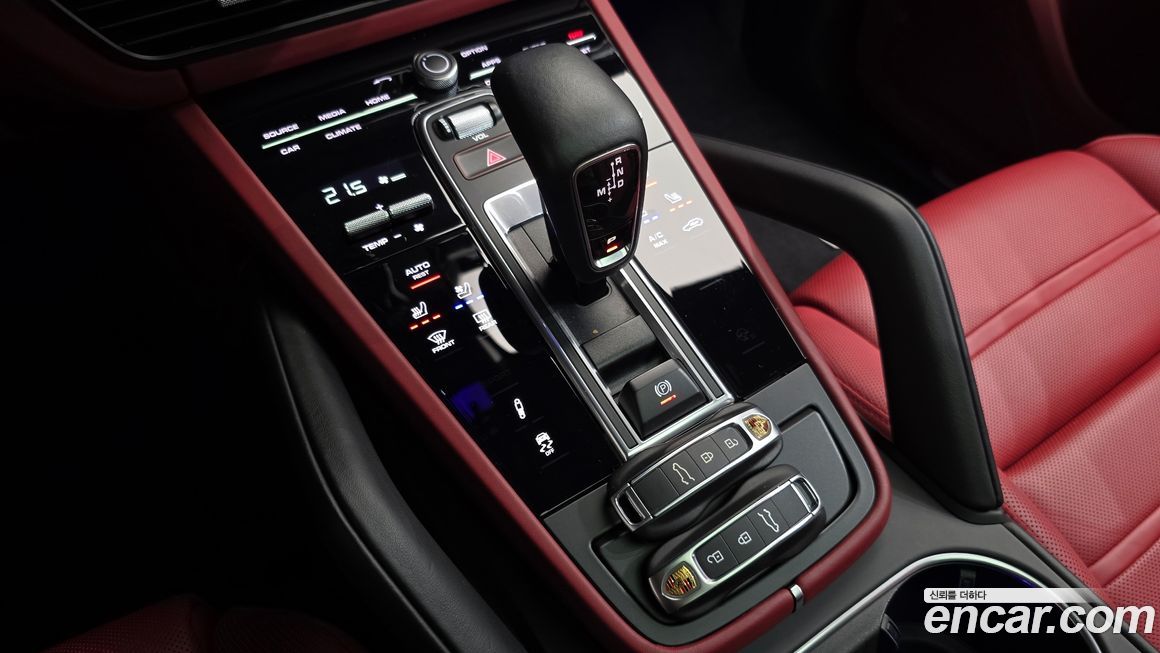Porsche Cayenne 2022