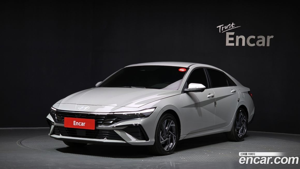 Hyundai AVANTE 2025
