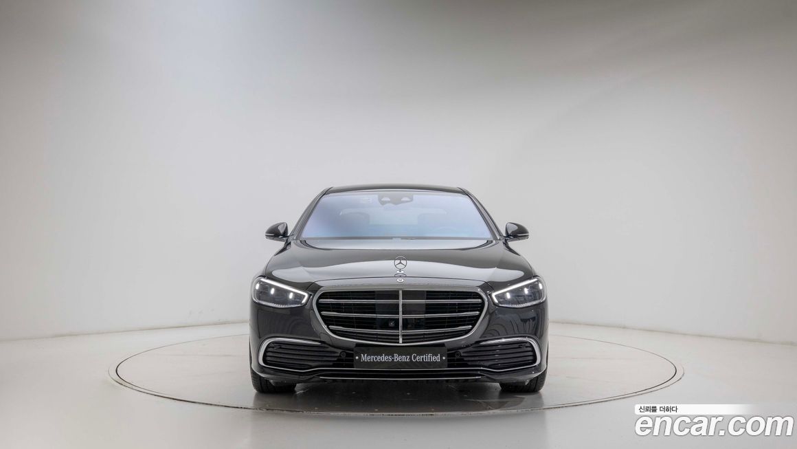 Mercedes-Benz S-Class 2026