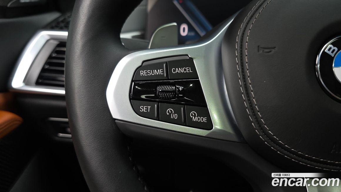 BMW X7 2025