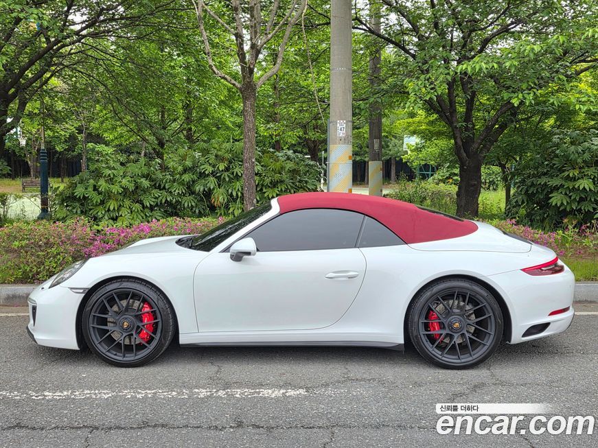 Porsche 911 2019