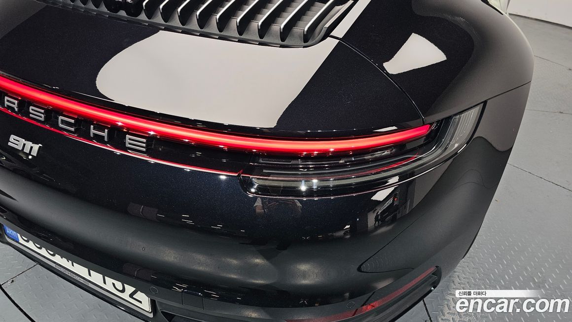 Porsche 911 2021