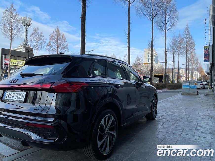 Audi Q5 2025
