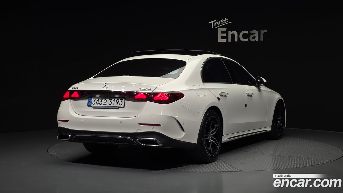 Mercedes-Benz E-Class 2025