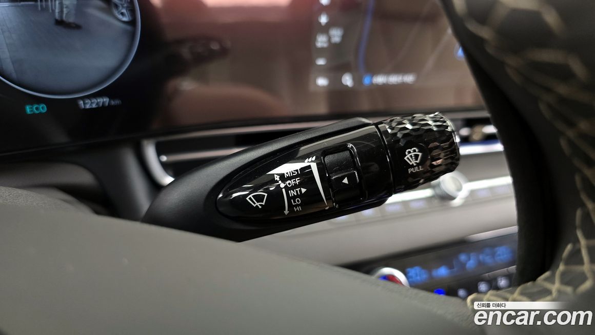 Hyundai AVANTE 2025
