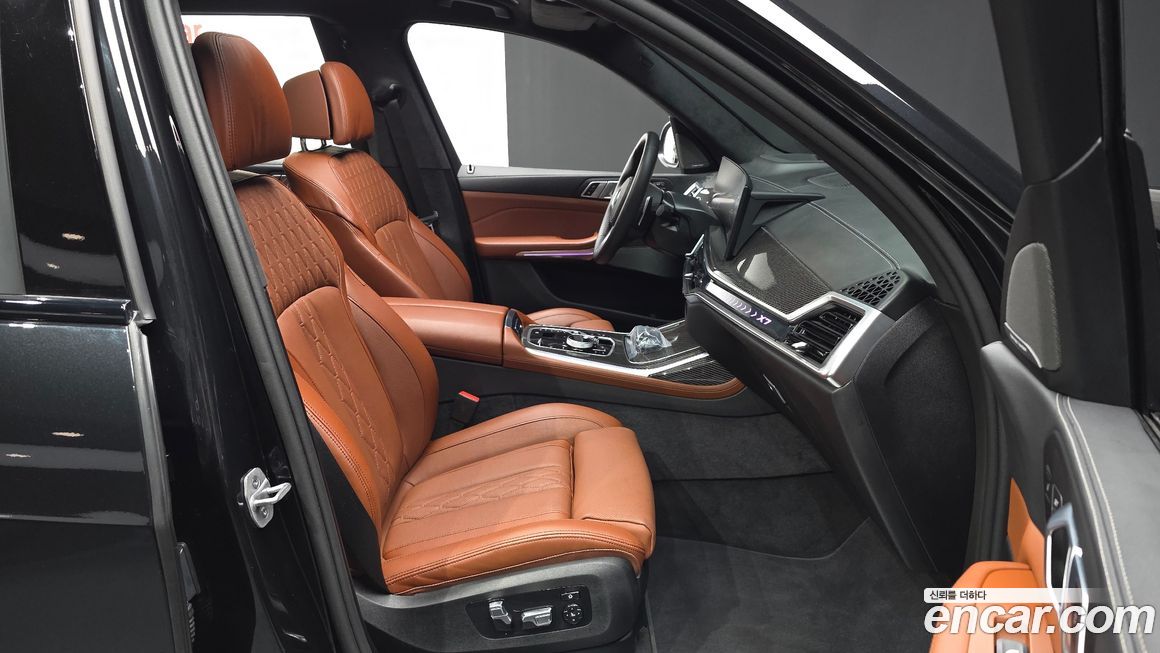 BMW X7 2025