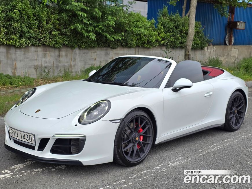 Porsche 911 2019