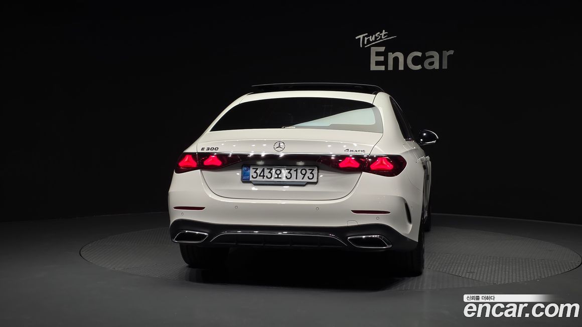 Mercedes-Benz E-Class 2025