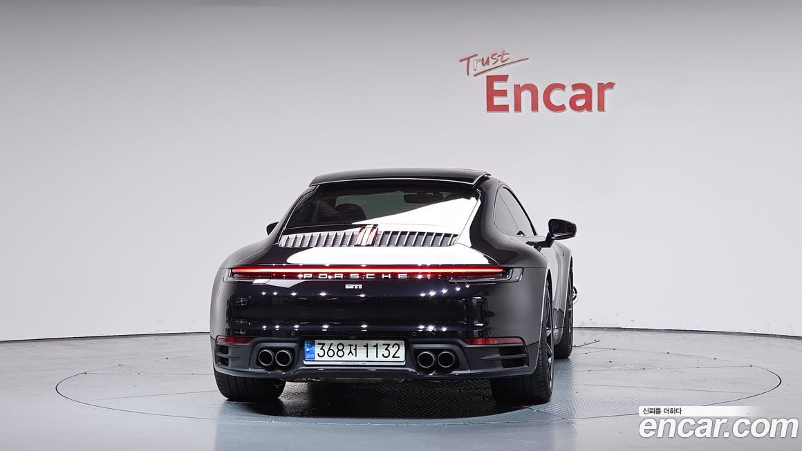 Porsche 911 2021