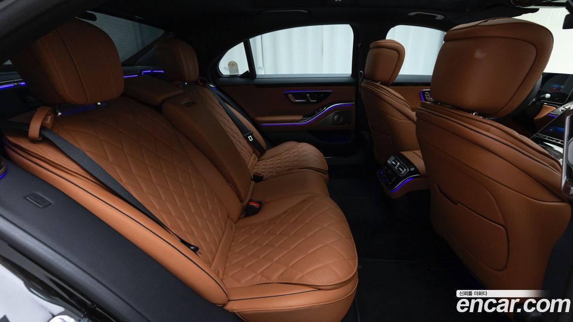 Mercedes-Benz S-Class 2026