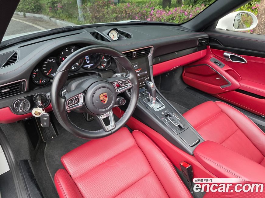 Porsche 911 2019
