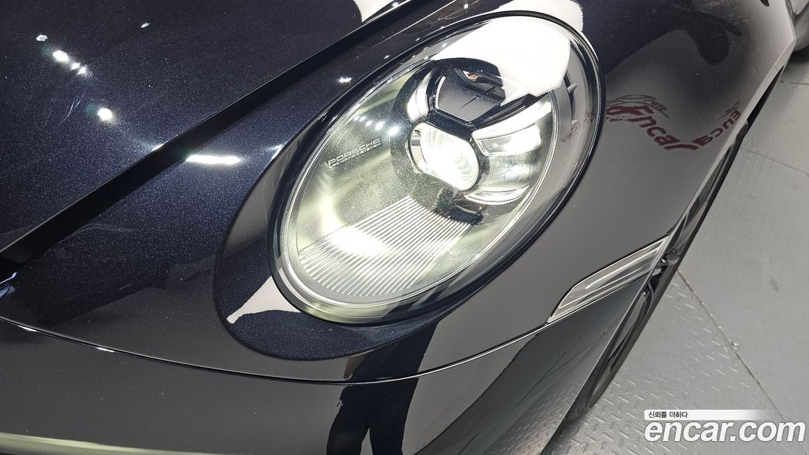 Porsche 911 2021