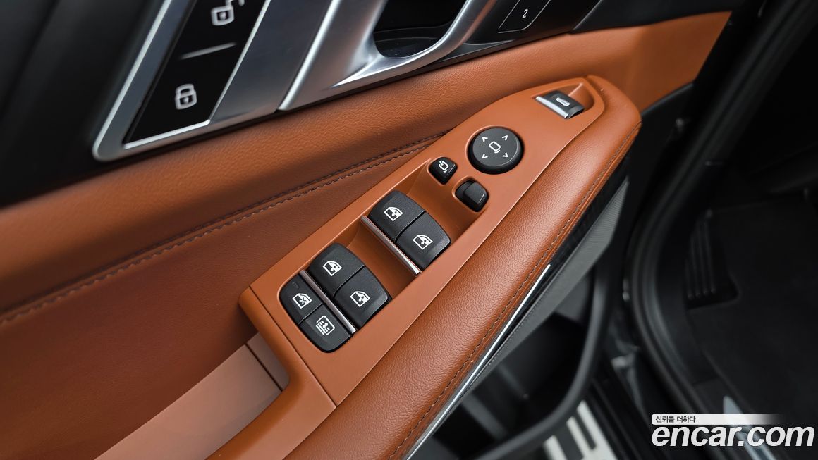 BMW X7 2025